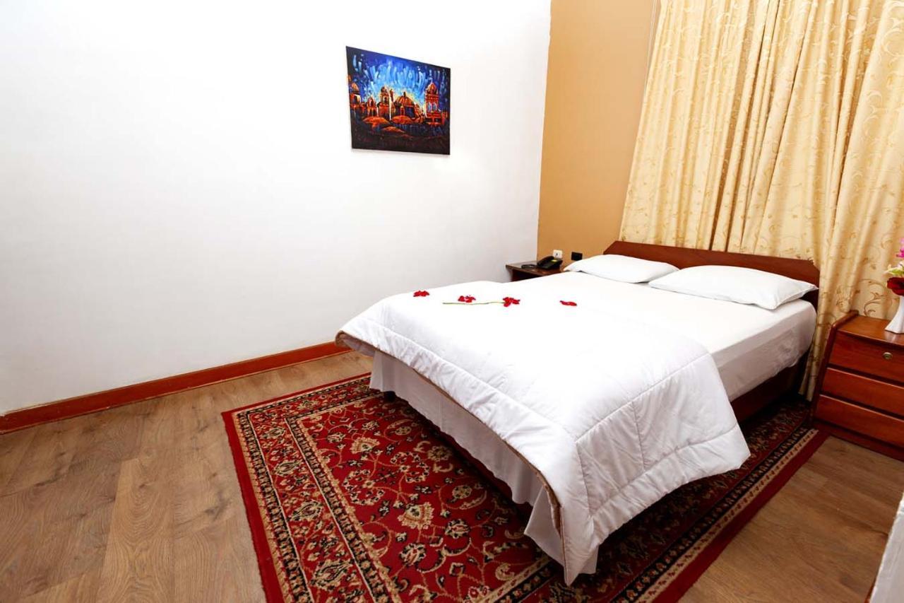 Hotel Sol Del Oriente Cusco Bagian luar foto